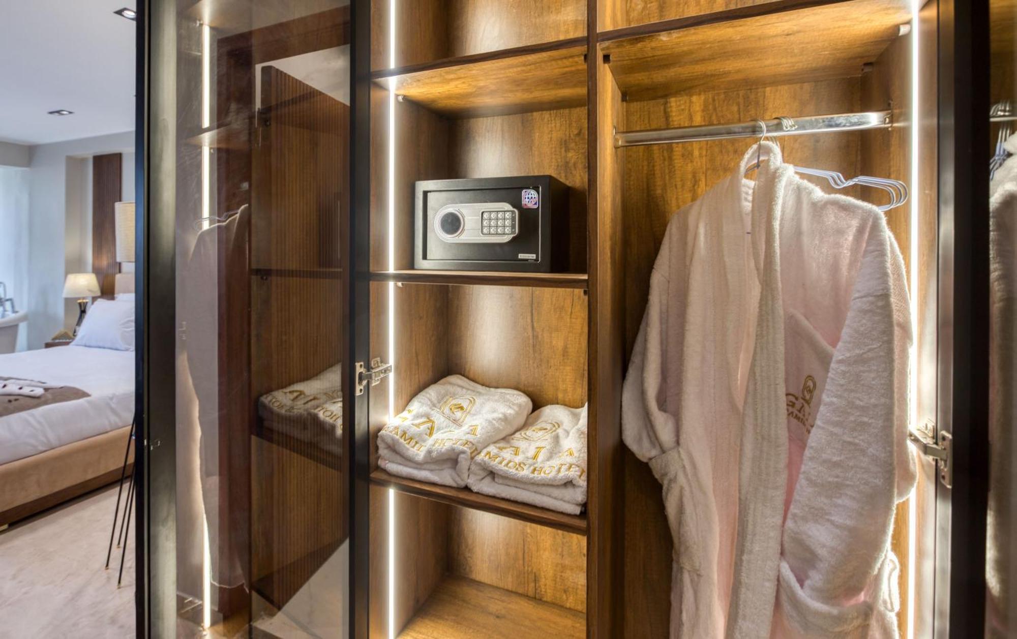 Gaia Pyramids Hotel Kafret el-Gabal エクステリア 写真